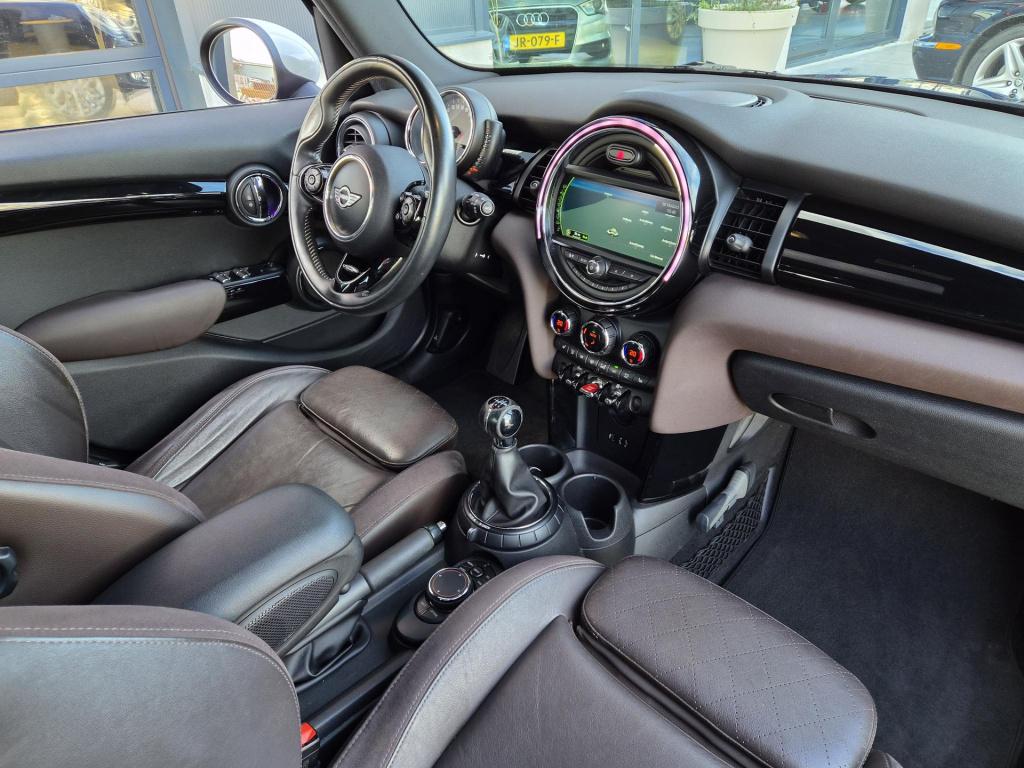 Mini 5-deurs 1.5 cooper chili business