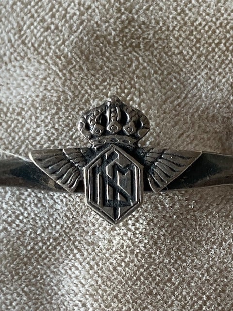 KLM brochespeld