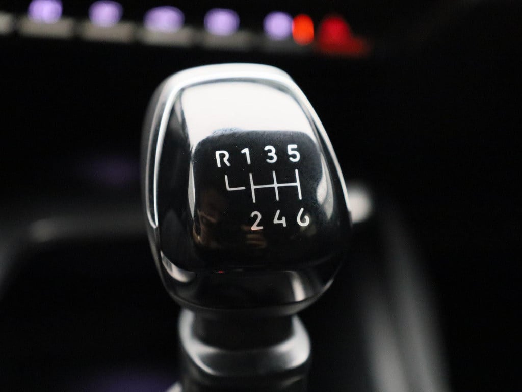Peugeot 308 1.2 puretech allure pack business | lmv | navigatie | parkeer s