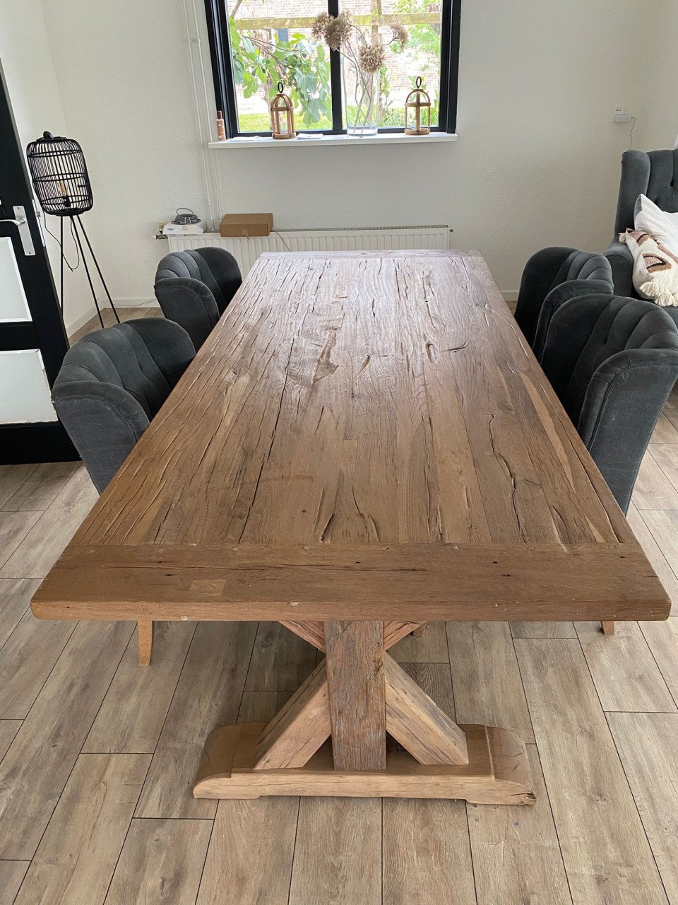 Massief eikenhouten tafel