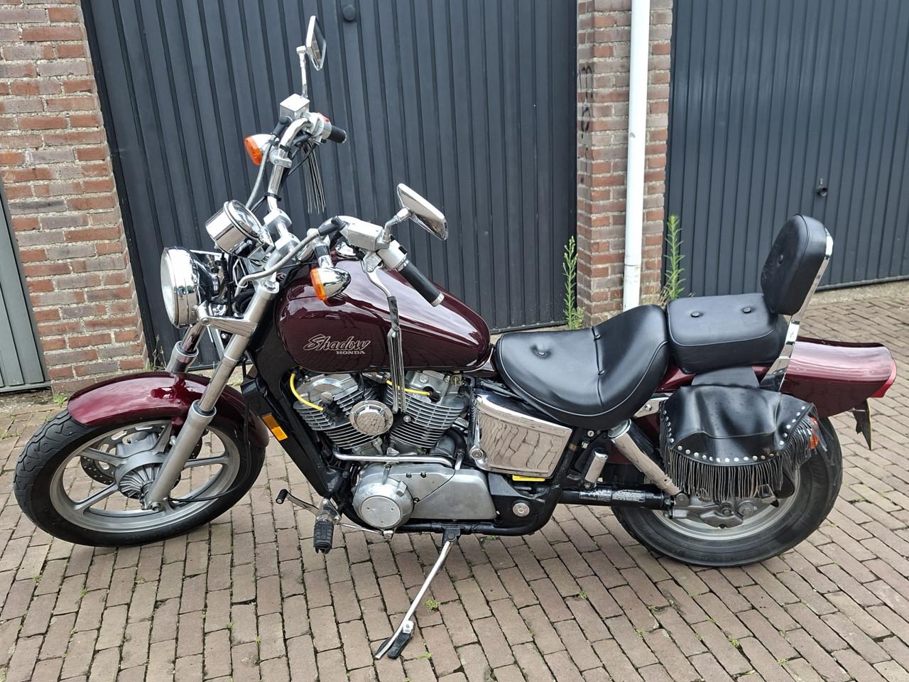 Honda Shadow VT 1100 old timer bj 87 22.000km