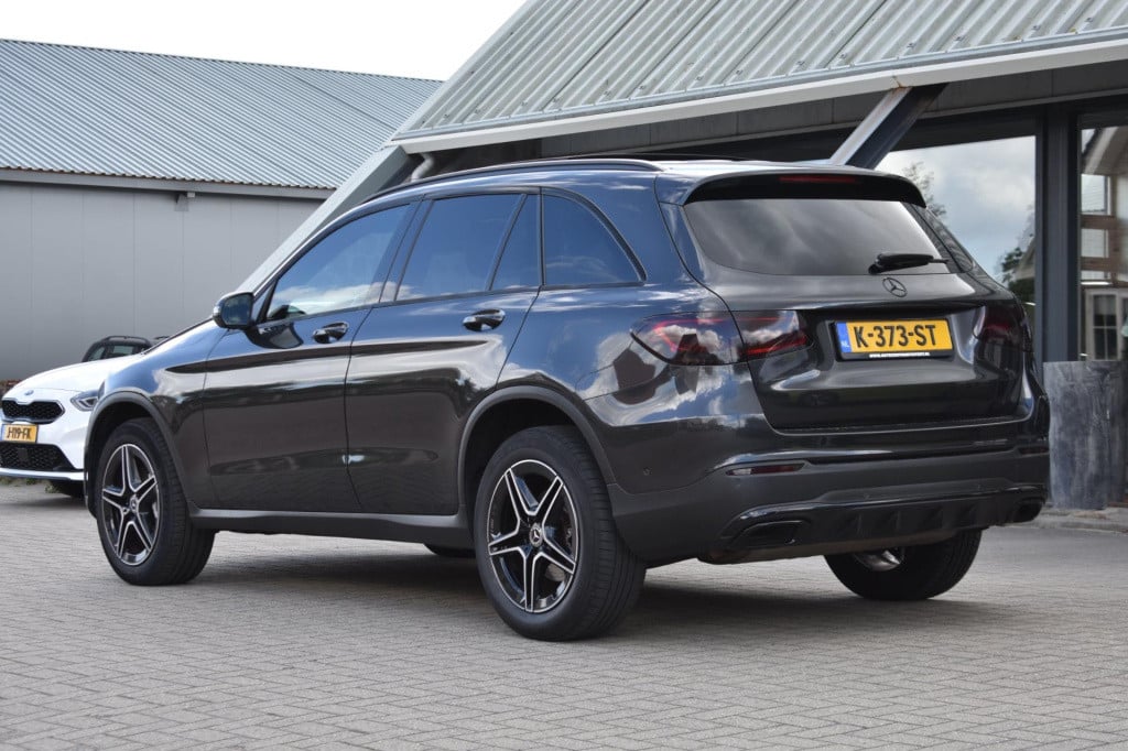Mercedes-Benz Glc 300e 4matic amg | night | panoramadak | camera | nap | de