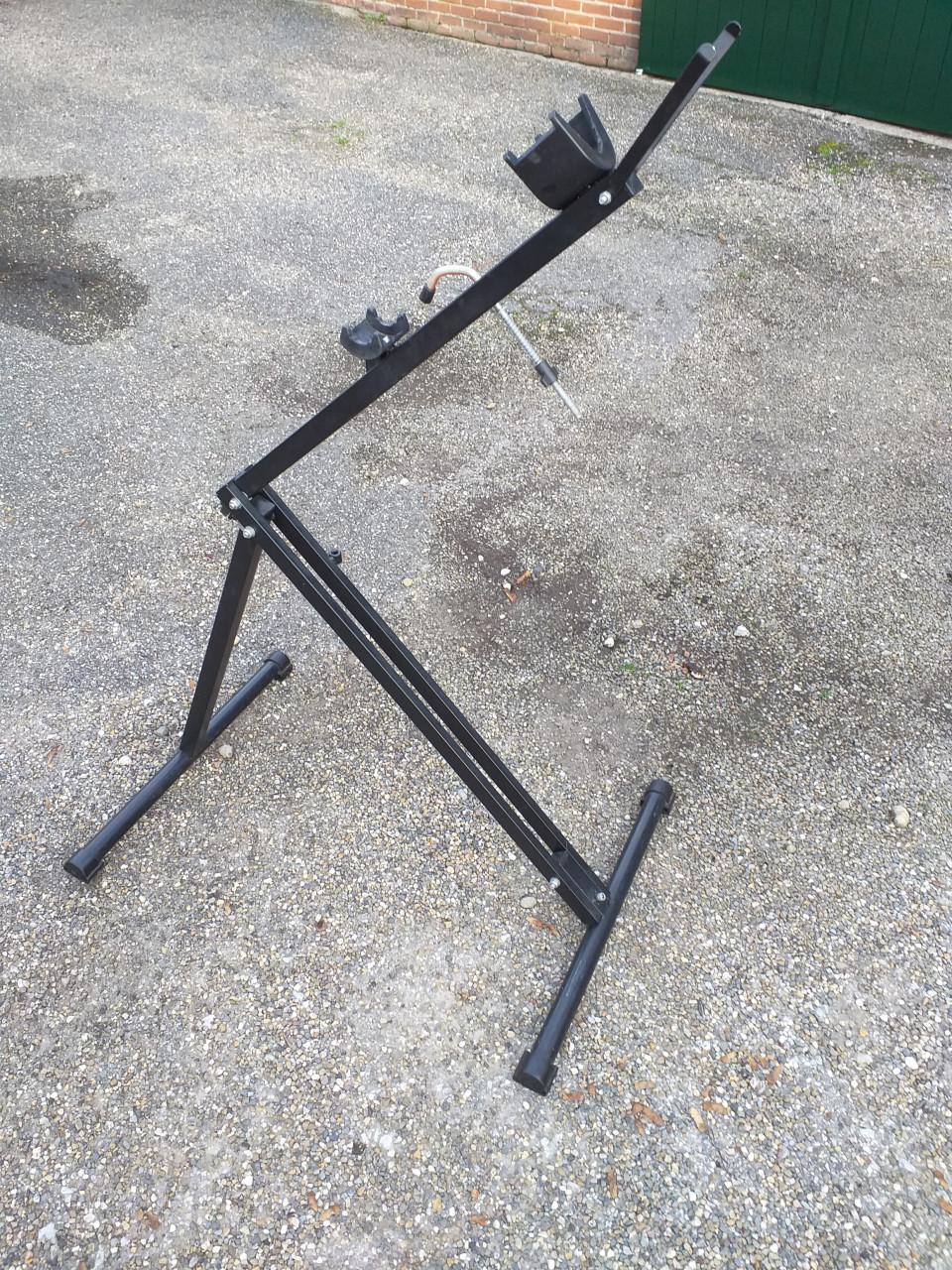 """"REPARATIESTEUN en SCHOONMAKEN  en afstellen VAN DE FIETS""""