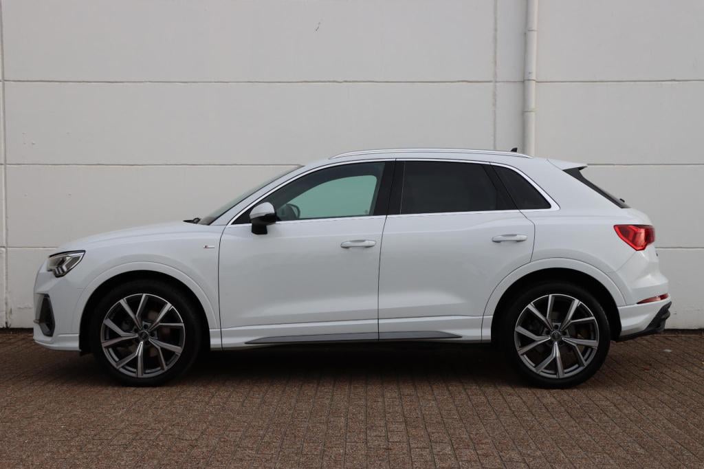 Audi Q3 35 tfsi s edition 150pk s-tronic