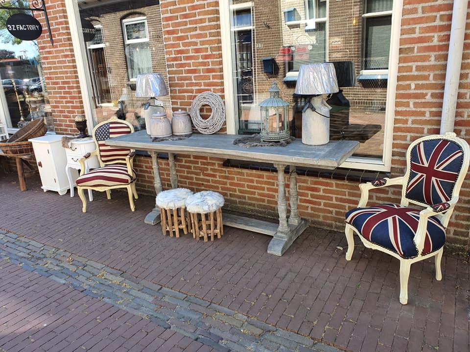 HEEL VEEL DECORATIE BIJ 3Z FACTORY IN ARNEMUIDEN
