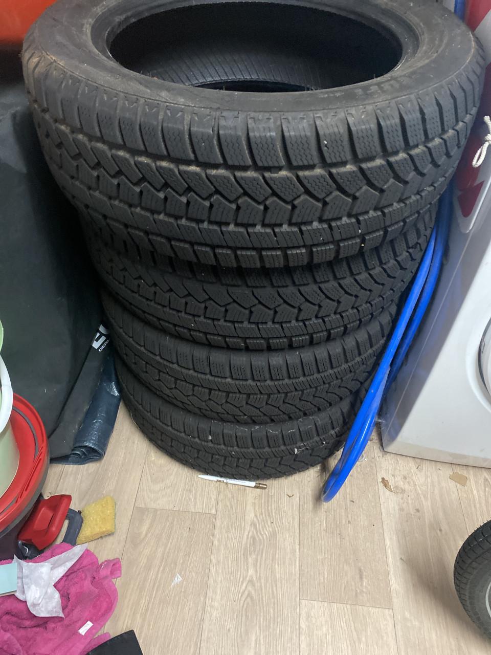 4x Winterbanden (205/55 R16) Hifly te koop