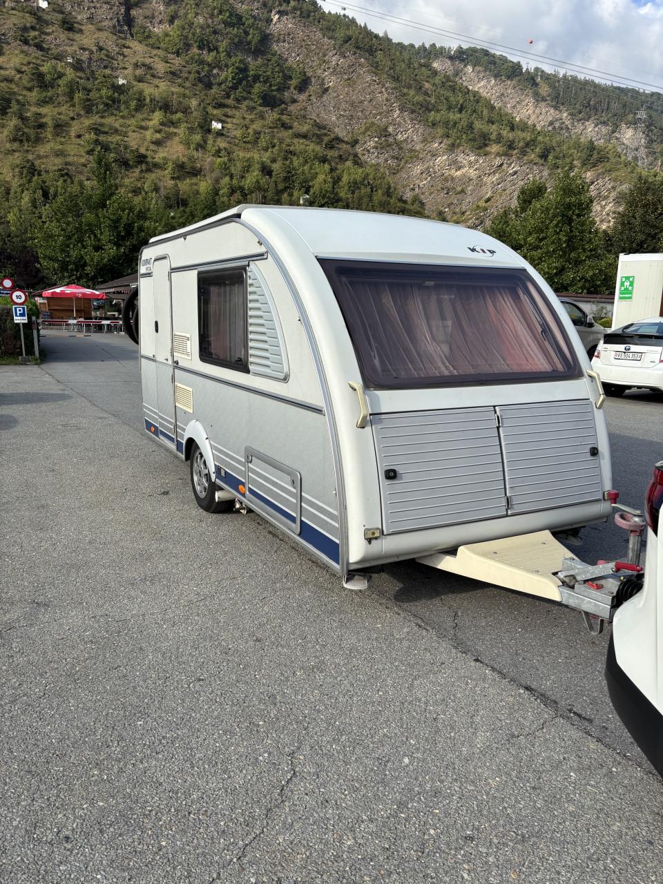 Kip Kompakt 37 EKV | 2000 | Hefdak | Mover | Voortent & luifel