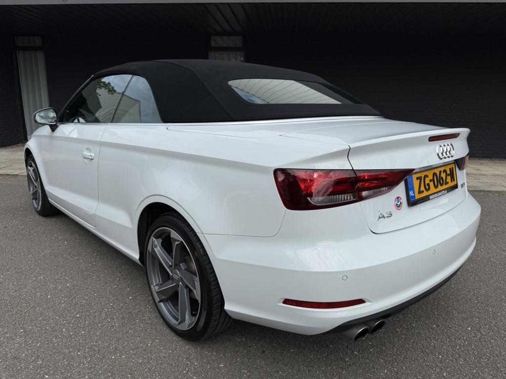 Audi A3 cabriolet 1.8 tfsi ambition pro plus line.