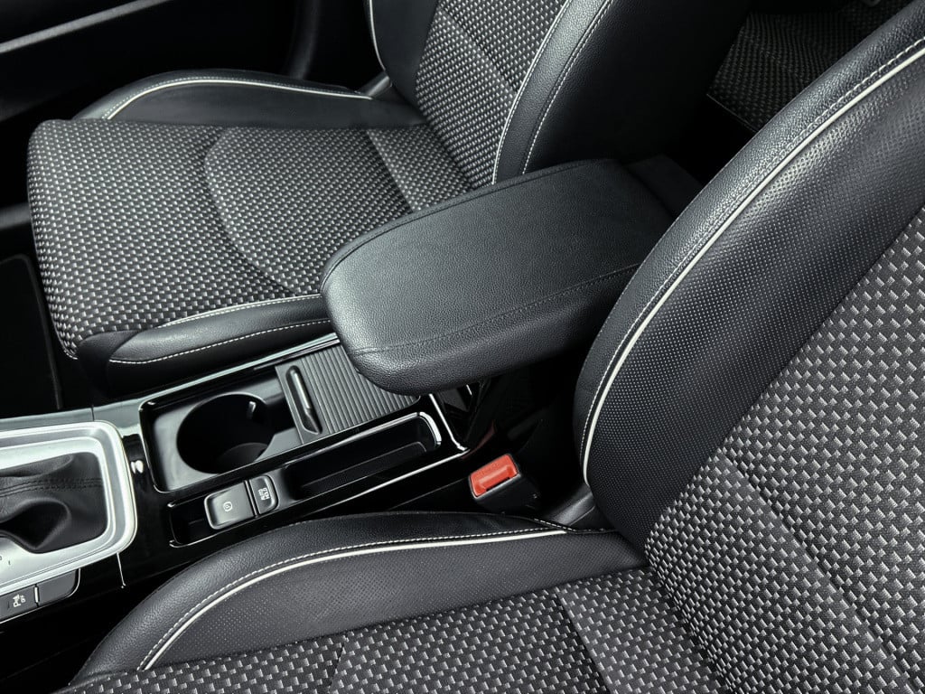 Kia Ceed Sportswagon 1.6 gdi phev dynamicplusline | lichtmetalen velgen |
