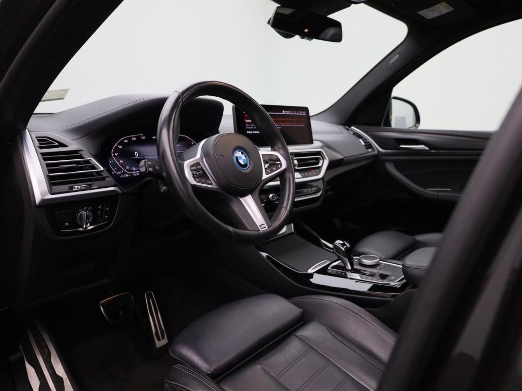 BMW X3 xdrive30e high executive | m-sport plus | panoramadak | apple carpla
