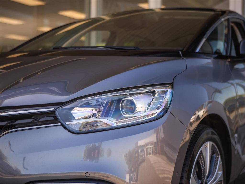 Renault Scenic 1.3 tce 140pk intens | trekhaak | navigatie | park. sensoren