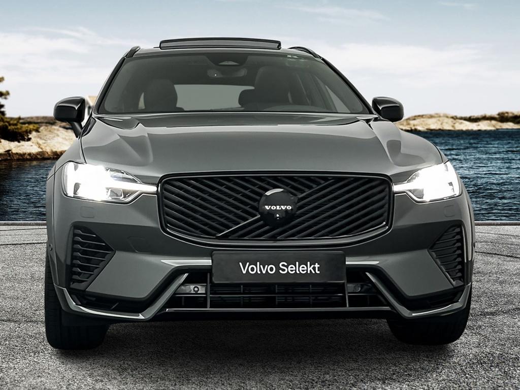 Volvo XC60 t8 ultra dark executive edition recharge awd