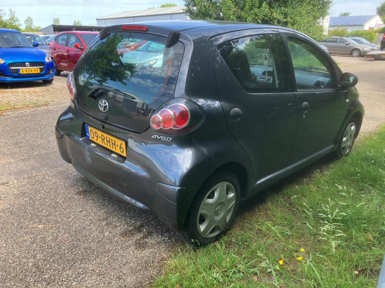 Toyota Aygo 1.0