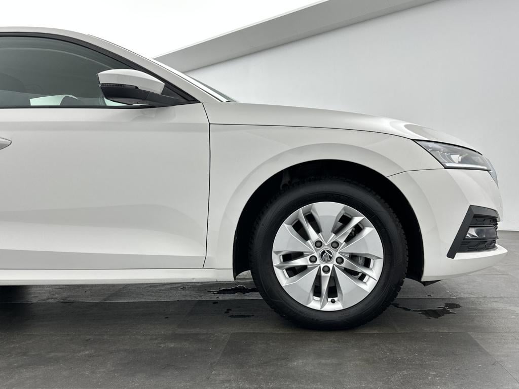 Skoda Octavia 1.0 tsi ambition | digitaal dashboard | 1e eigenaar | navigat