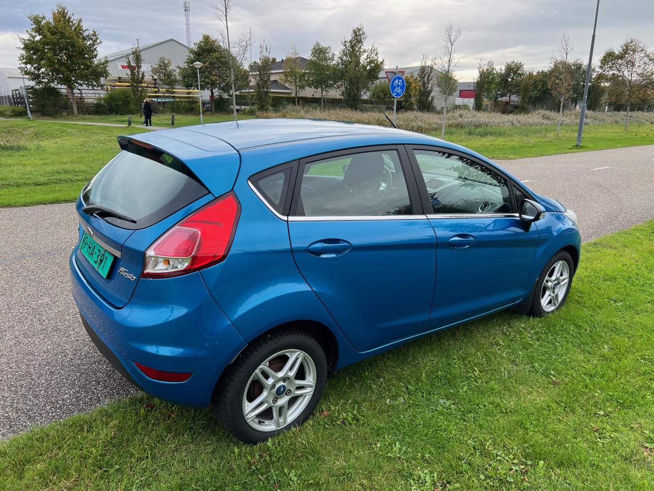 Prachtige Ford Fiesta uit 2014 met slechts 59.000 km, Automaat!!