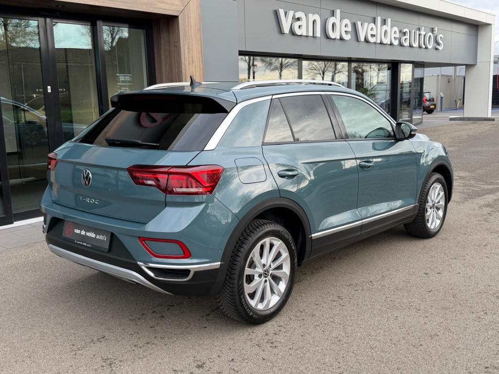 Volkswagen T-roc 1.5 tsi 150pk dsg style | navi | camera | ergo stoel | rij