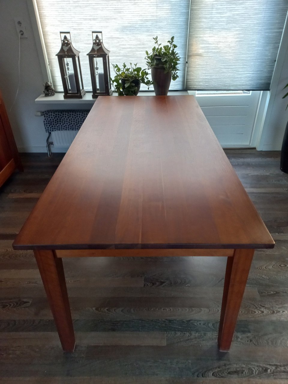 Eettafel kersen