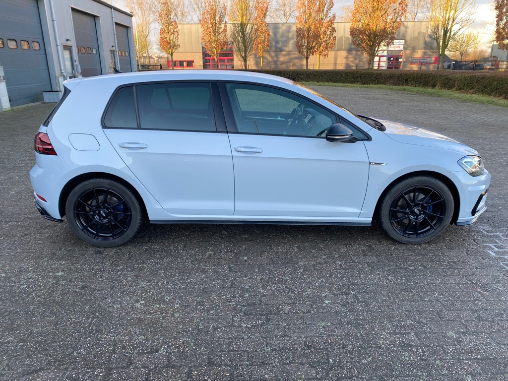 Volkswagen Golf 1.5 tsi highline business r