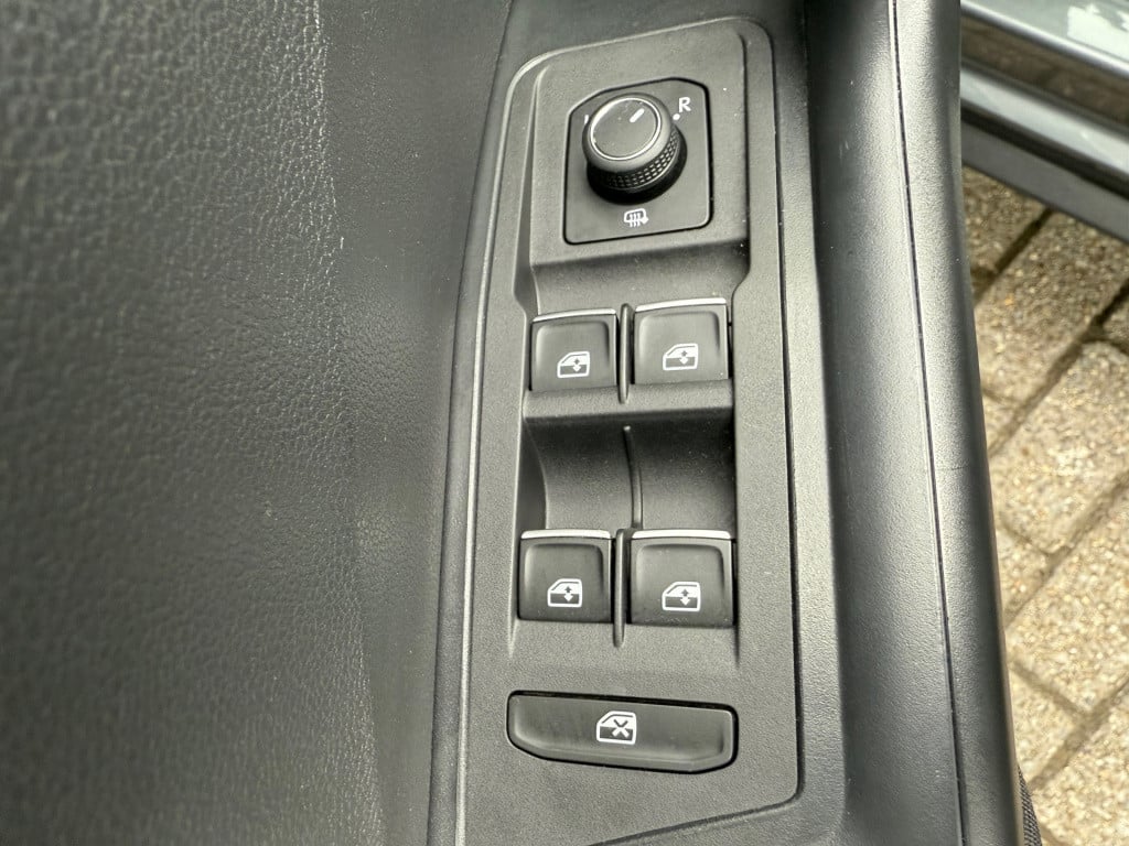 Volkswagen T-roc 1.0 tsi style business