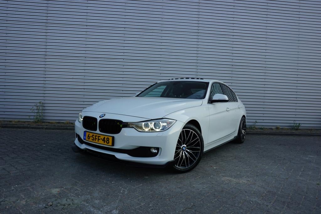 BMW 3-serie 320i efficientdynamics edition executive climate / navi / cruis