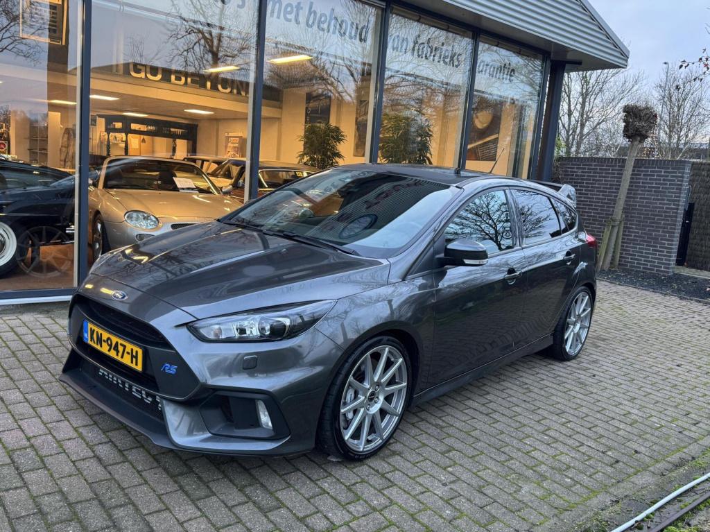Ford Focus 2.3 rs orig nl schaalstoelen "clubsport"