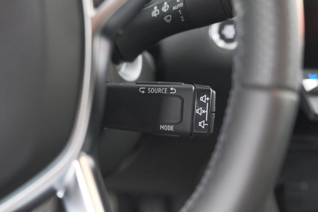 Renault Captur tce 90 techno | nieuw model | camera | harman kardon | apple