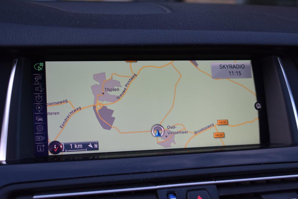 BMW 5 Serie 520i m sport | schuifdak | camera | leder | nap | adapt. cruise