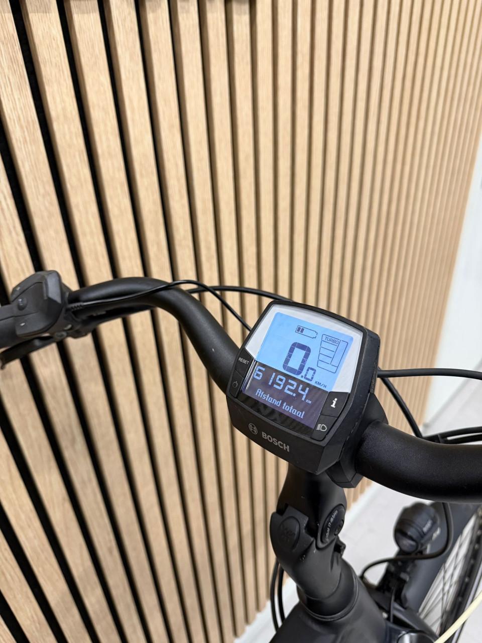 Stella Trekking MDB Bosch Active Line Plus 54CM 6192KM