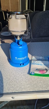 Camping lamp gas