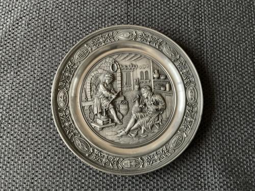 Tinnen bord met afbeelding “Der Silberschmied”