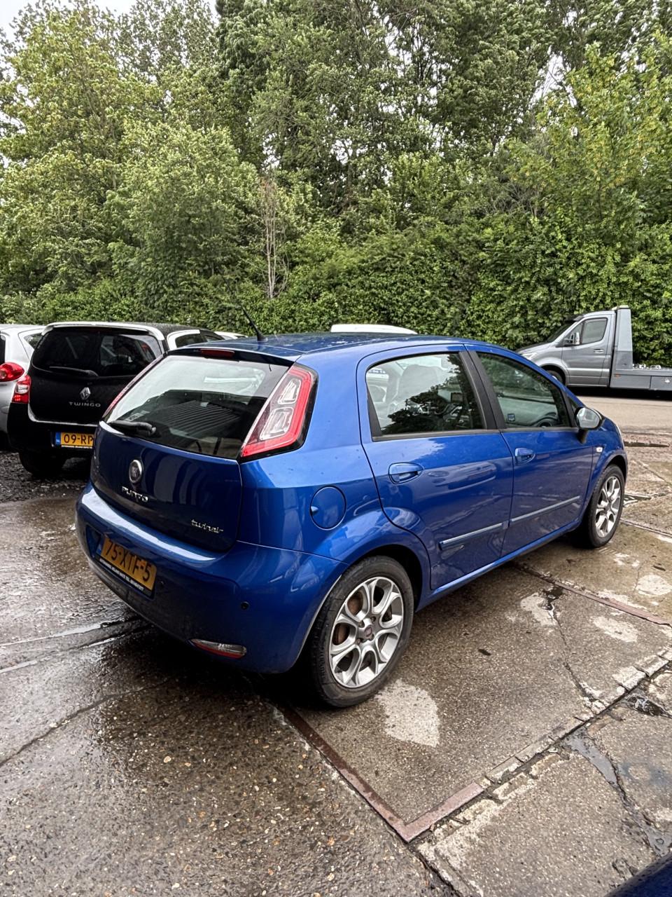 Fiat Punto jaar apk