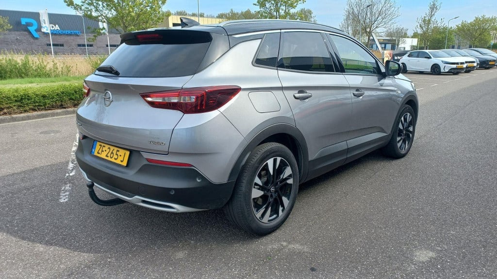Opel Grandland X 1.2 turbo ultimate | climate | cruise | trekhaak | navi