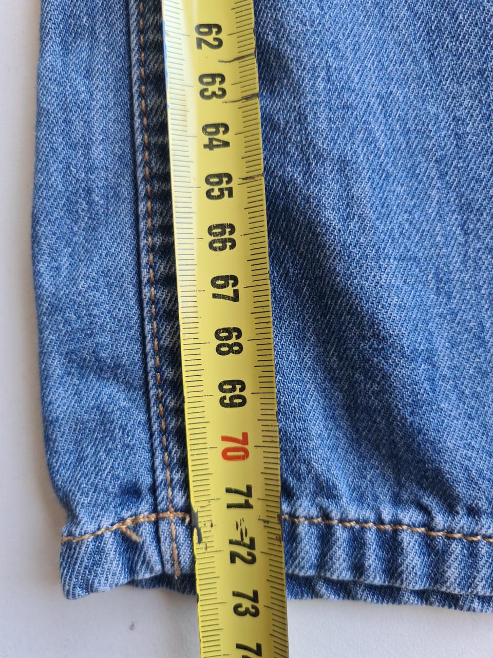 Nieuwe DIVIDED H&M wide leg jeans in een mooie lichtblauwe wassing.