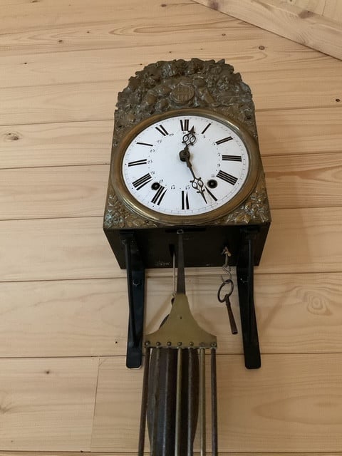 Comtoise klok, Bretons