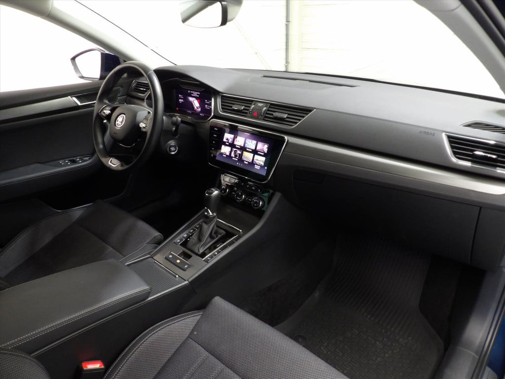 Skoda Superb combi 1.4 tsi phev 217pk dsg-6 style