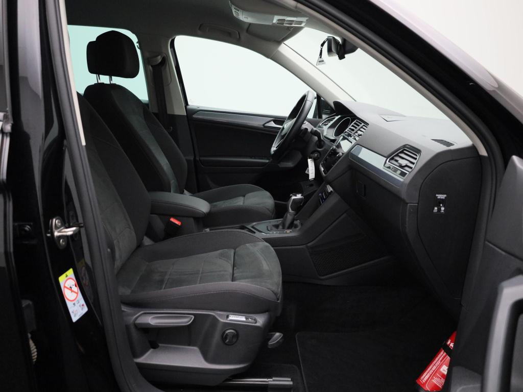 Volkswagen Tiguan 1.5 tsi life | automaat | lmv | climate control | camera 
