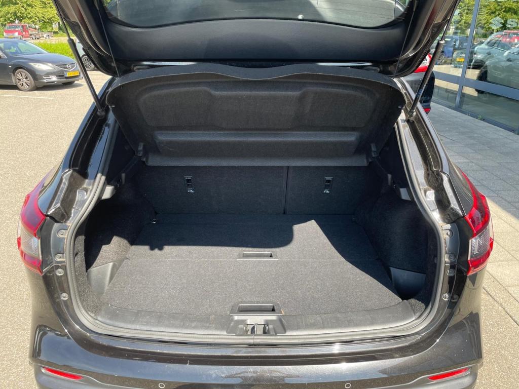Nissan Qashqai 1.3 dig-t n-connecta