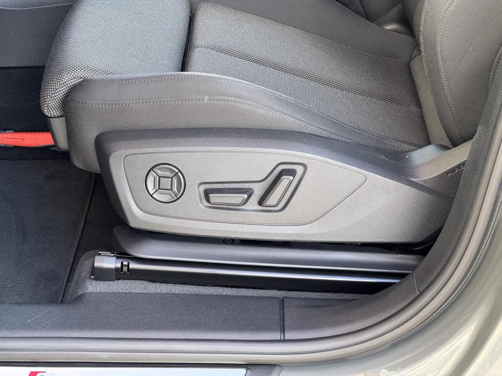 Audi Q3 45 tfsi e s edition