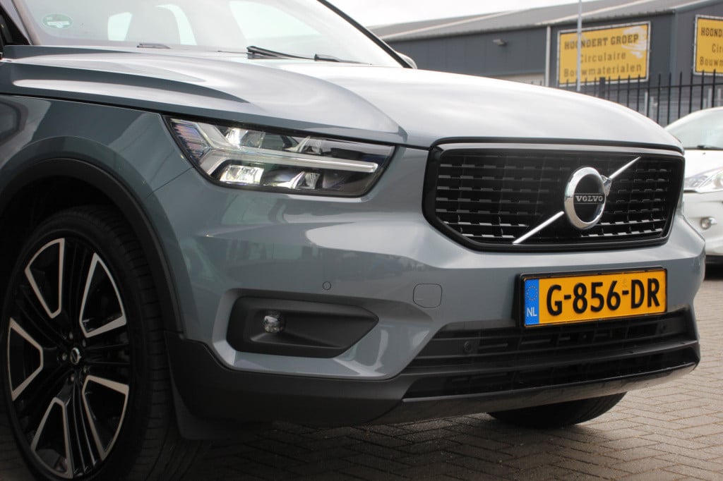Volvo XC40 1.5 t3 r-design | elec. trekhaak | camera | half leder