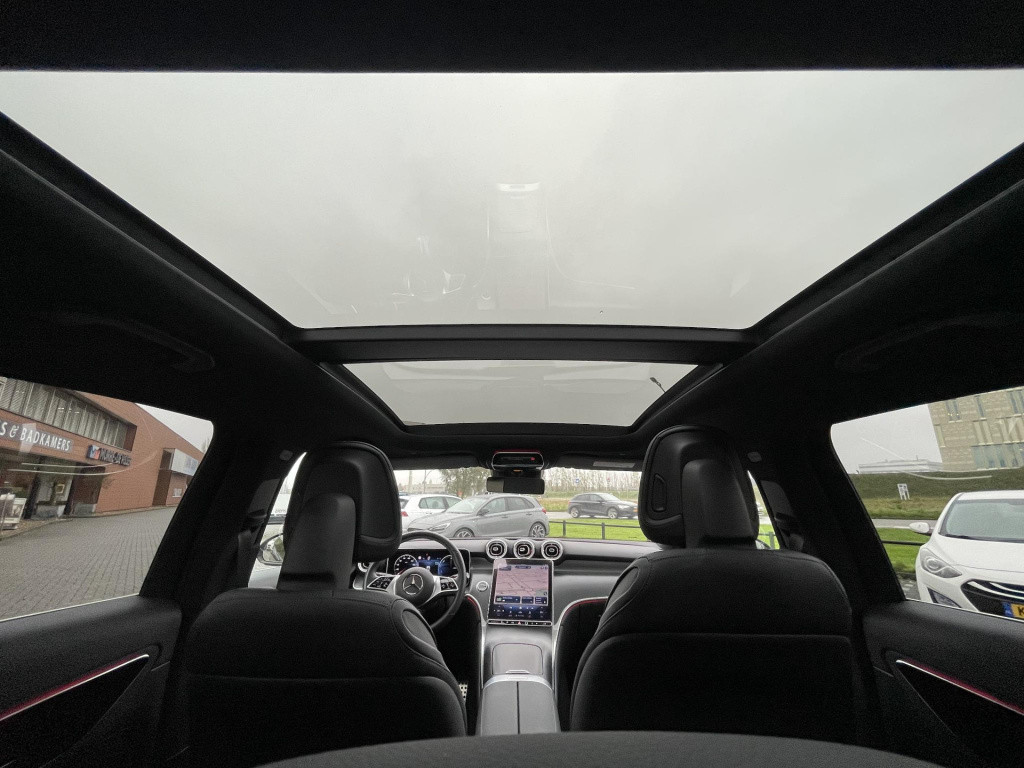 Mercedes-Benz Glc 300e 4matic luxury line nl-auto | panoramadak | sfeerverl