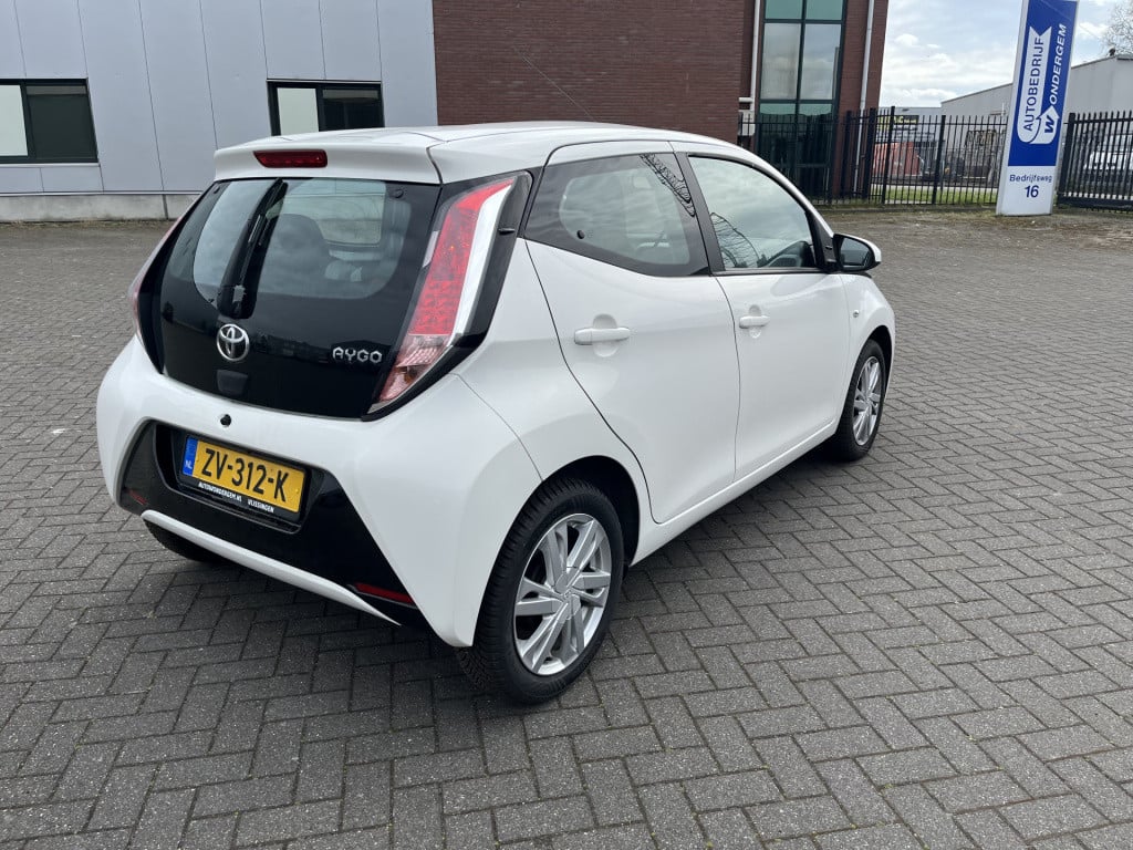 Toyota Aygo 1.0 vvt-i x-wave