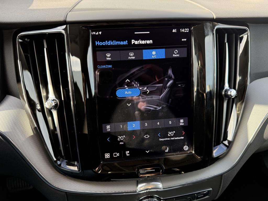 Volvo XC60 t6 398pk recharge plus dark| panodak| adap.cruise| 360camera| aw