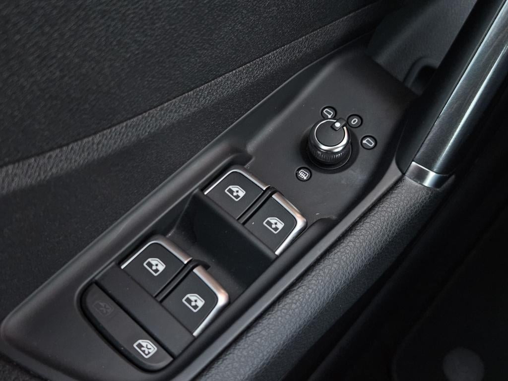 Audi Q2 35 tfsi pro line | stoelverw. | elek. achterklep rijklaar inclusief