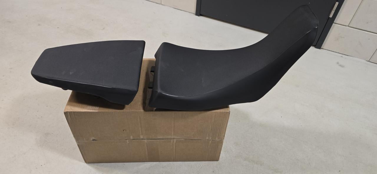 Origineel zadel voor Africa twin CRF1100 2023