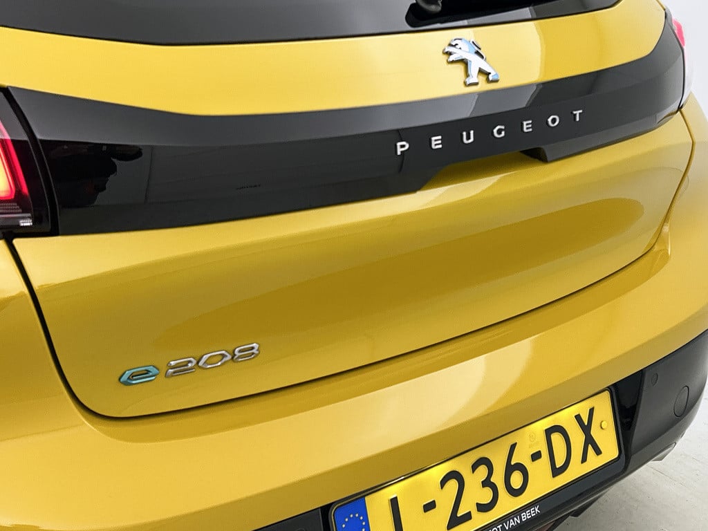 Peugeot 208 ev allure pack 50 kwh | navigatie | achteruitrijcamera | i-cock