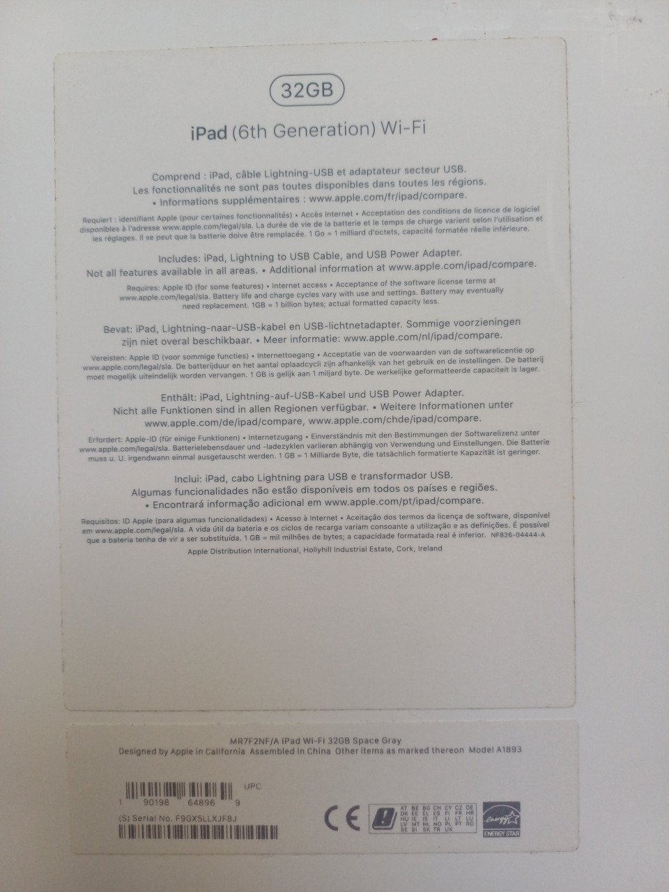 APPLE iPad 6 (2018) 32 GB Wi-Fi MR7F2NF/A met oplader + hoes