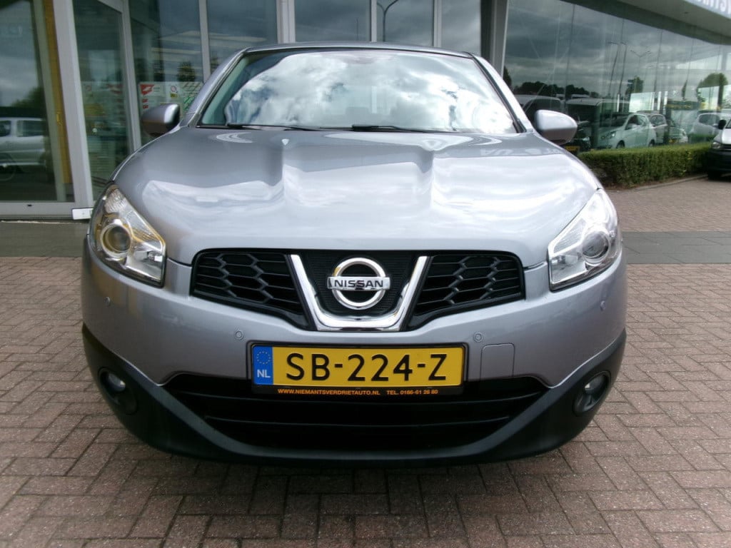 Nissan Qashqai 1.6 acenta airco, nav., camera, trekhaak, pdc