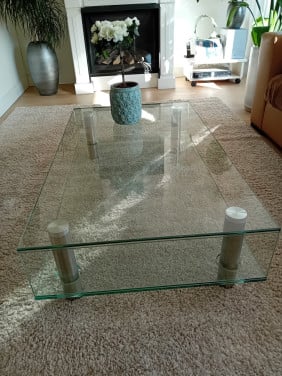 Moderne glazen salontafel