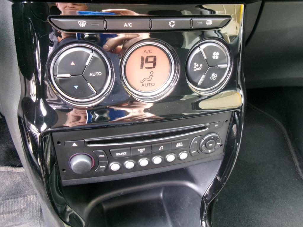 Citroen C3 1.2 vti 82pk clima, cruise-contr., tr.haak