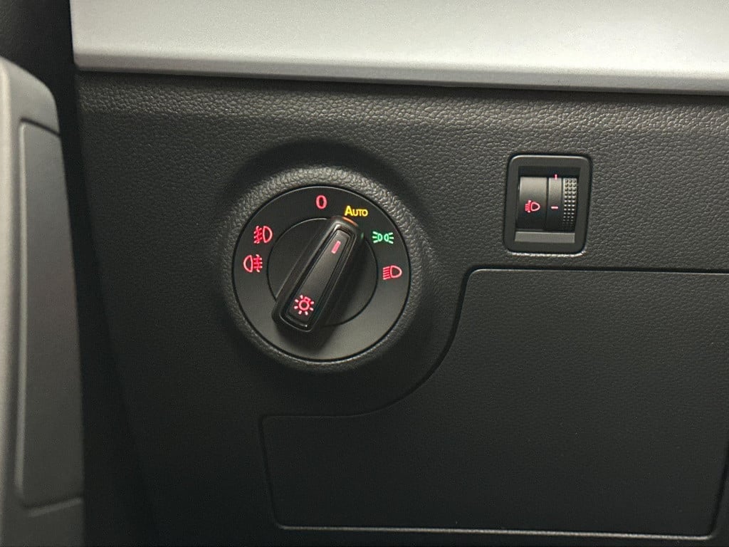 Seat Arona style business connect 1.0 85 kw / 115 pk ecotsi s